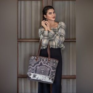 Myra Bag Blue Eternity Tote Bag NWOT